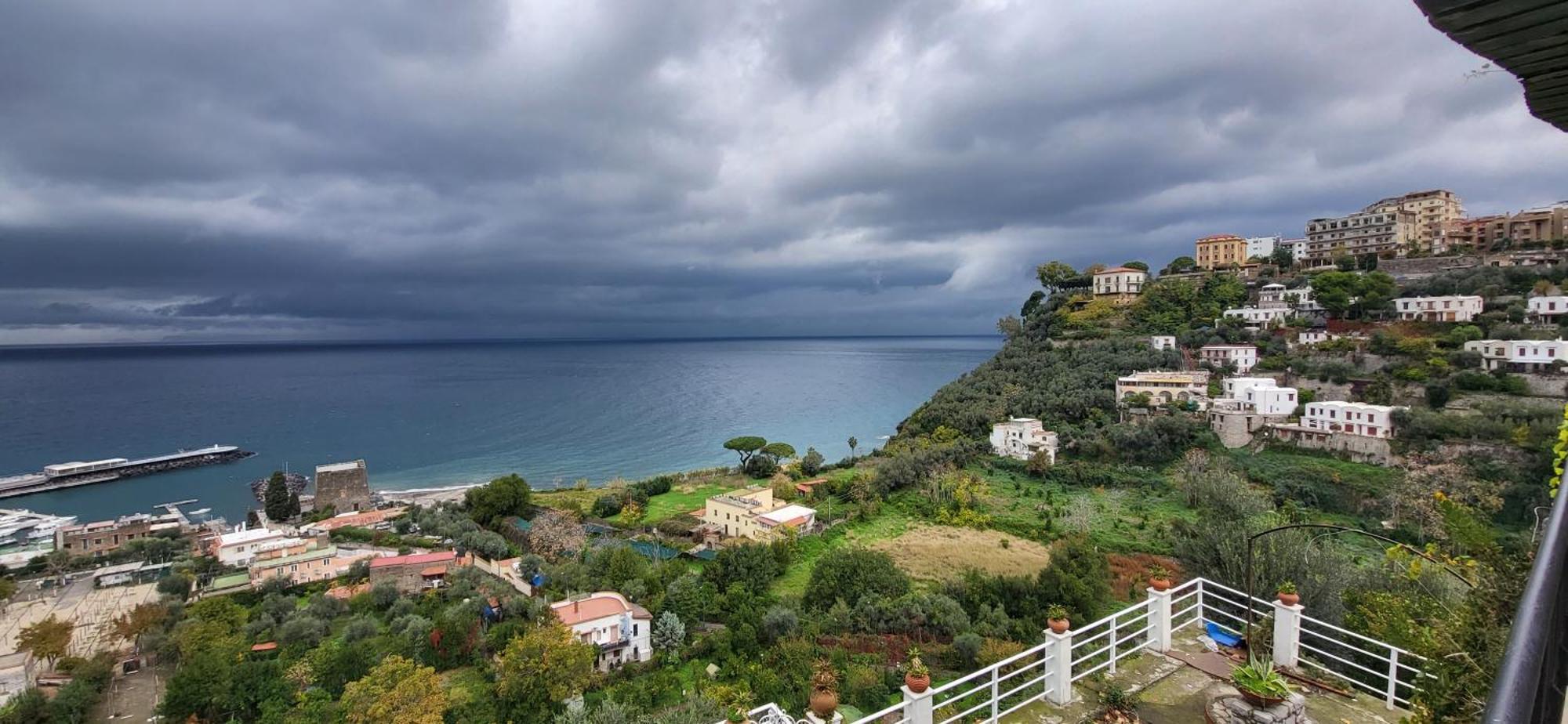 Quietness Bed & Breakfast Vico Equense Exterior photo